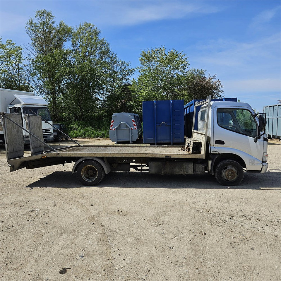 Toyota Dyna - Tovornjak s kesonom: slika 2 Toyota Dyna - Tovornjak s kesonom: slika 2