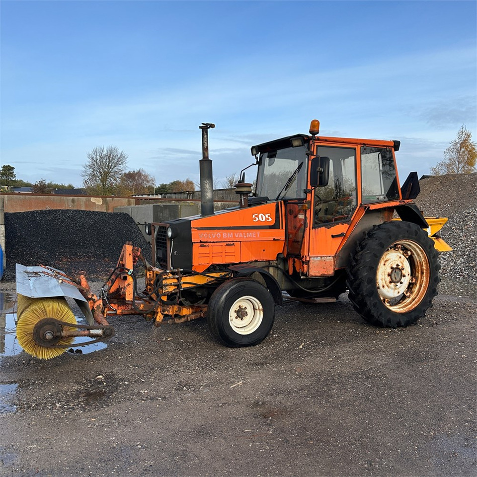 Valmet H505 - Traktor: slika 1 Valmet H505 - Traktor: slika 1