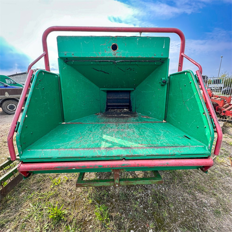 Vermeer BC1000 XL - Lesni sekalnik: slika 4 Vermeer BC1000 XL - Lesni sekalnik: slika 4