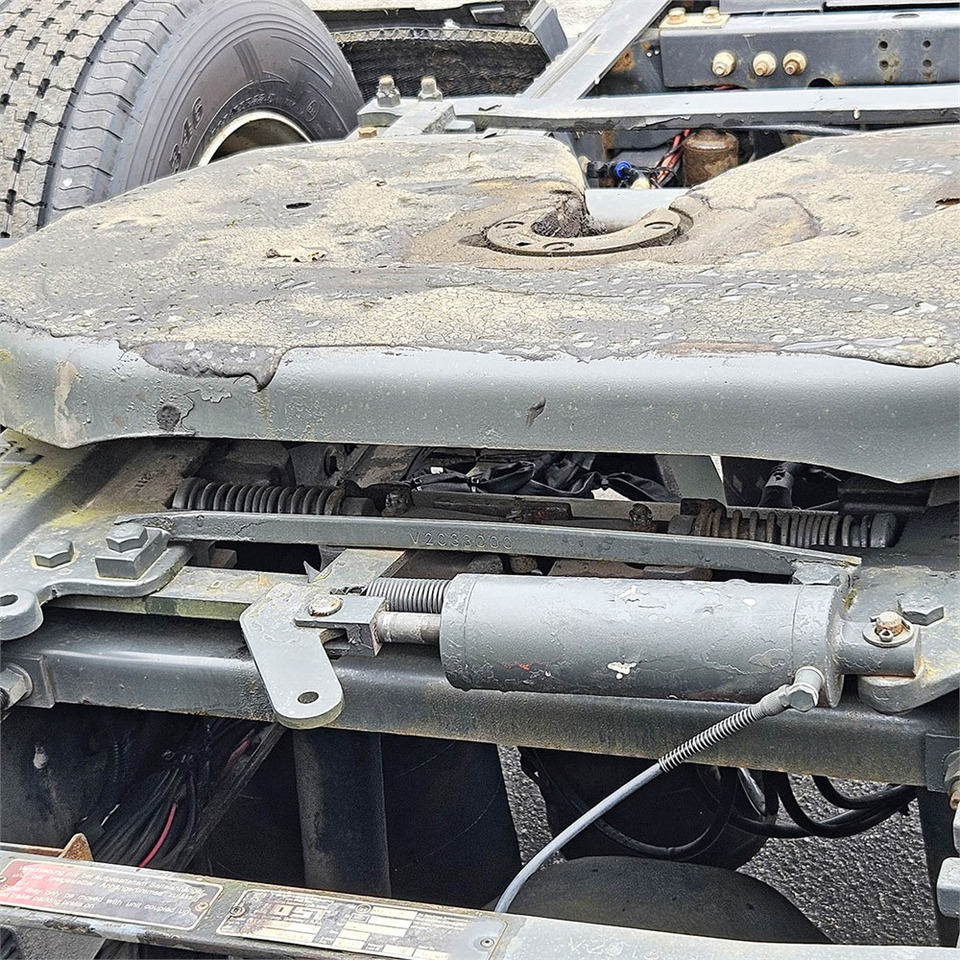 Vlačilec Renault T High 520 DTIM: slika 28