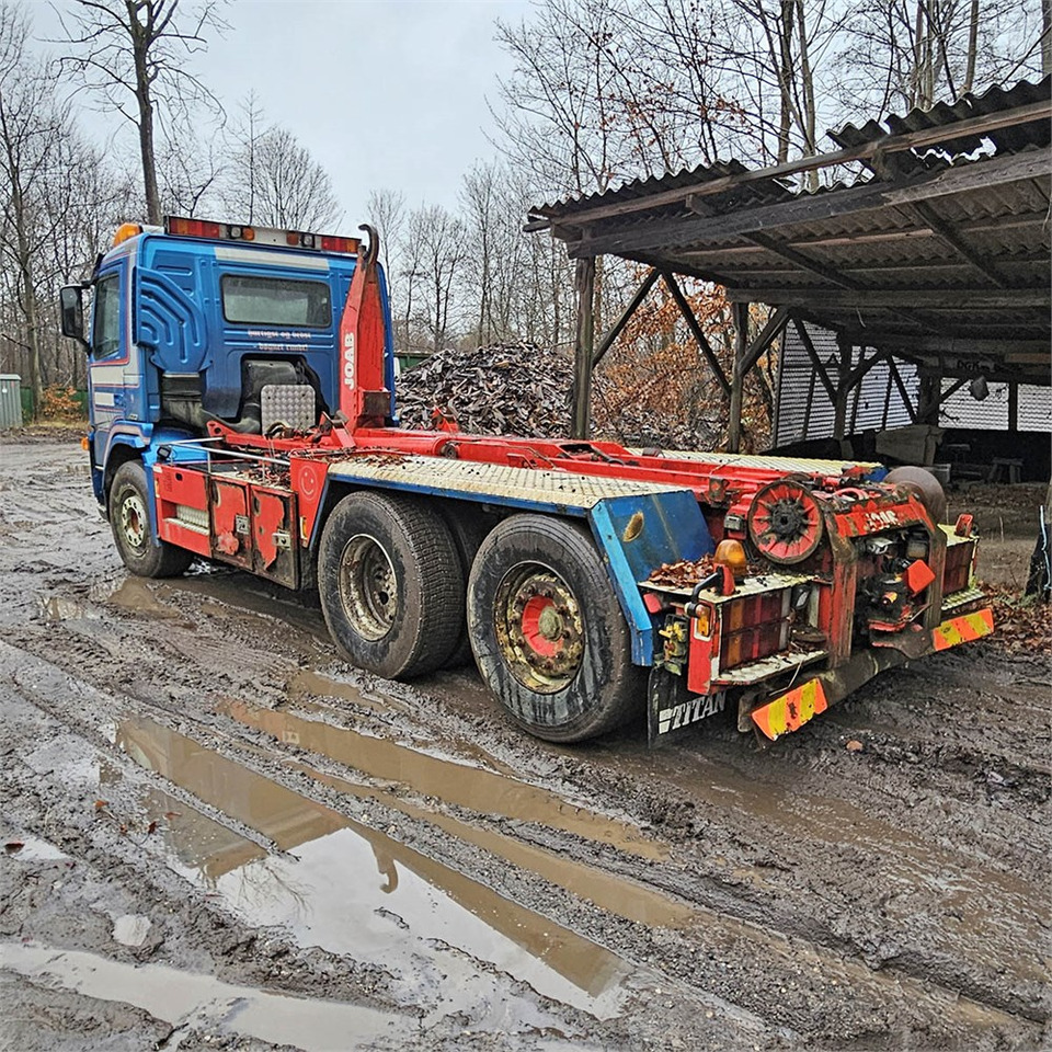 Volvo 420 - Kotalni prekucni tovornjak: slika 4 Volvo 420 - Kotalni prekucni tovornjak: slika 4