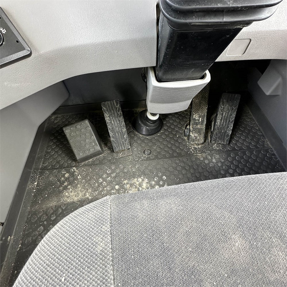 Zglobni demper Volvo A30 G: slika 22