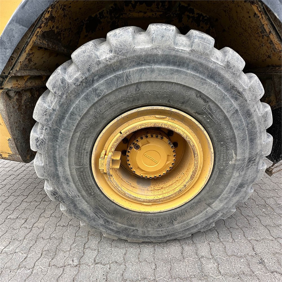 Zglobni demper Volvo A30 G: slika 46