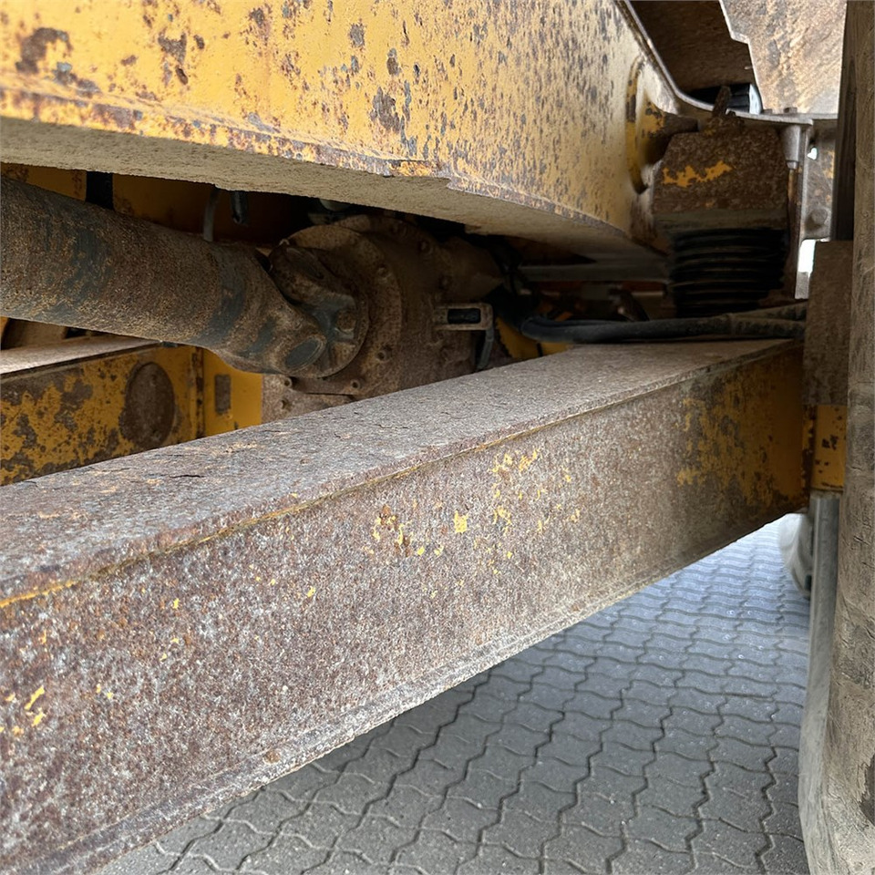 Zglobni demper Volvo A30 G: slika 41