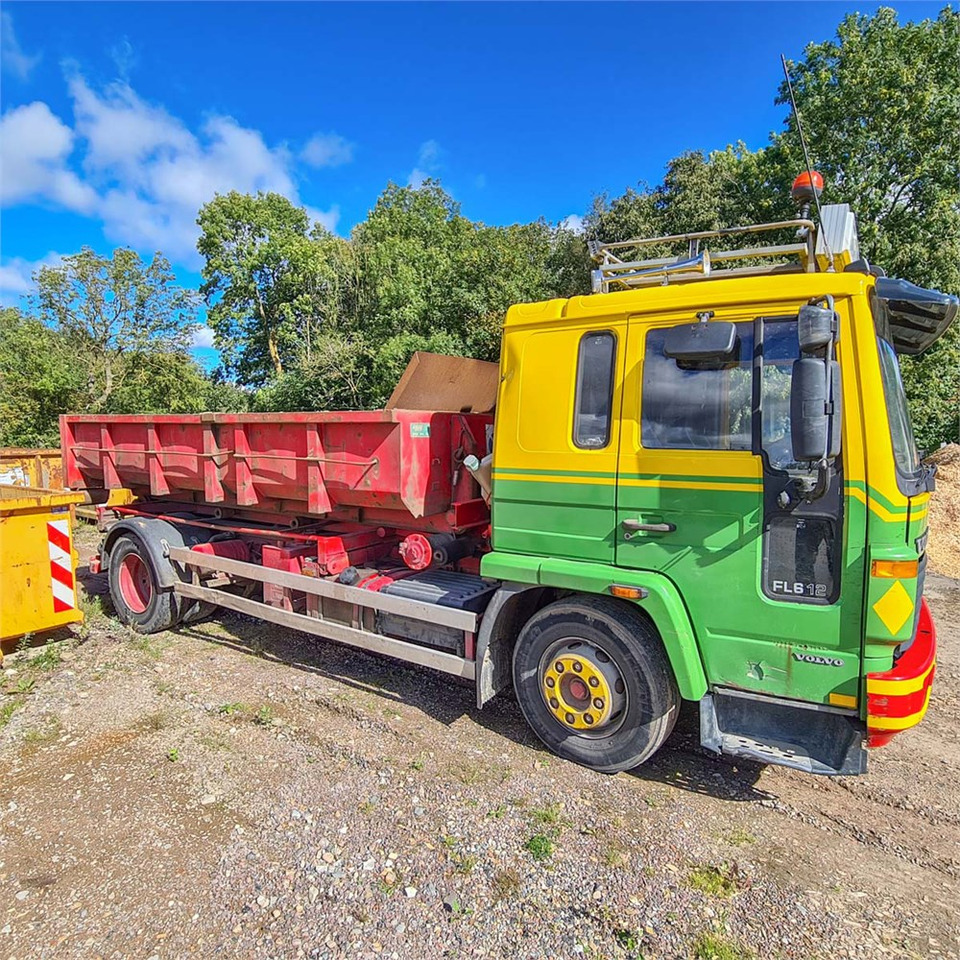 Volvo FL612 - Tovornjak - kabelski sistem: slika 5 Volvo FL612 - Tovornjak - kabelski sistem: slika 5