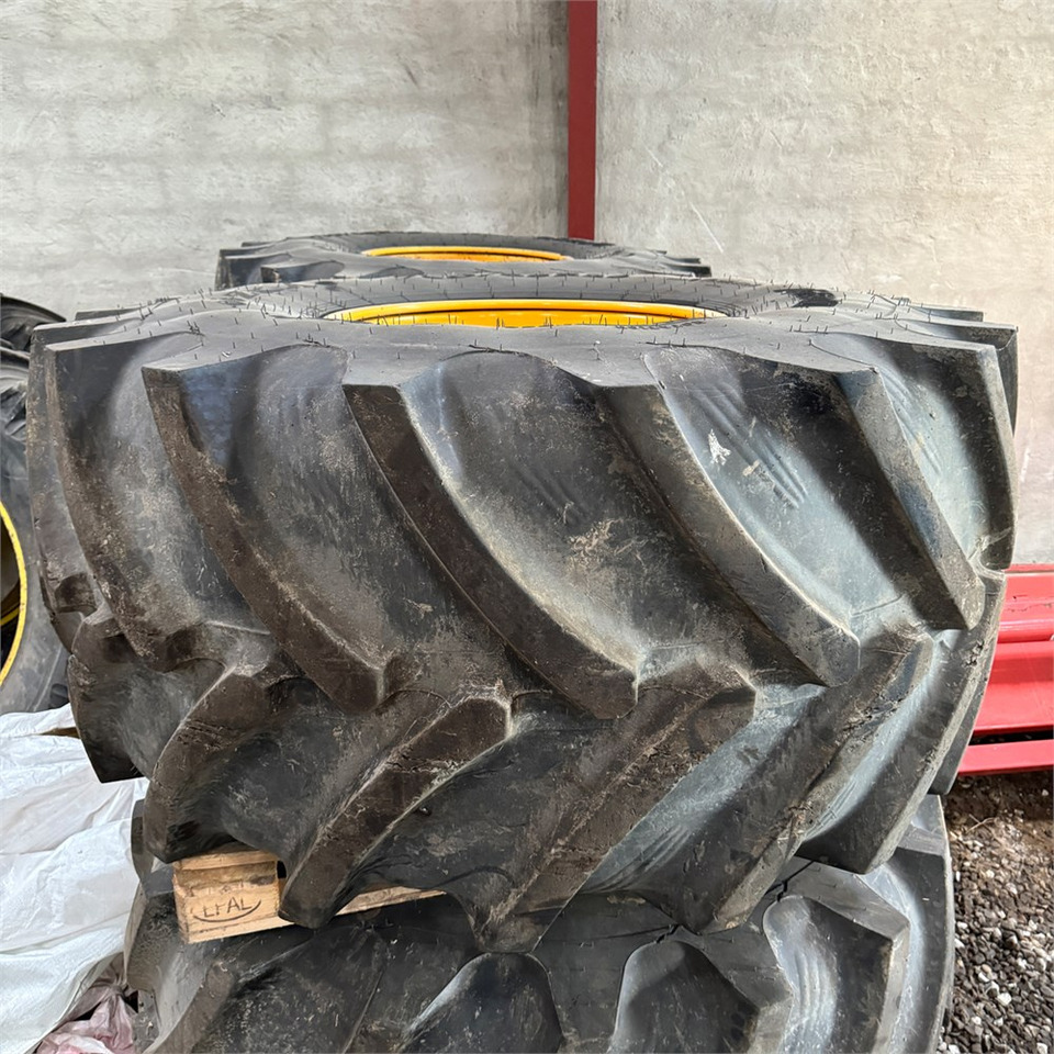 Volvo L 70 / L 90 Hjul - Gume in platišča za Gradbeni stroj: slika 4 Volvo L 70 / L 90 Hjul - Gume in platišča za Gradbeni stroj: slika 4