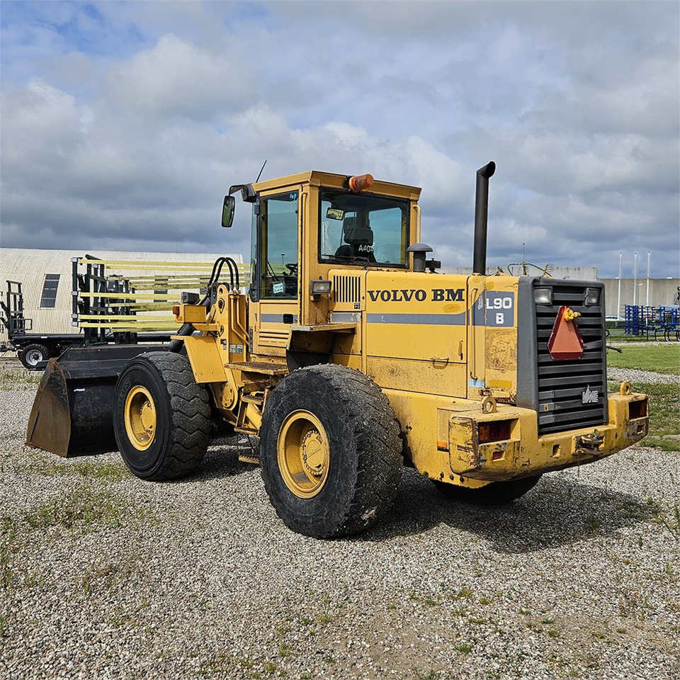Volvo L90 B - Kolesni nakladalec: slika 3 Volvo L90 B - Kolesni nakladalec: slika 3