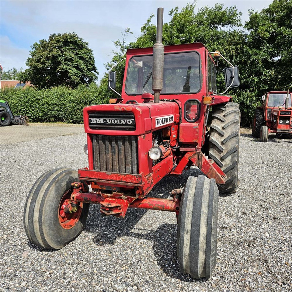 Volvo T800 B - Traktor: slika 3 Volvo T800 B - Traktor: slika 3