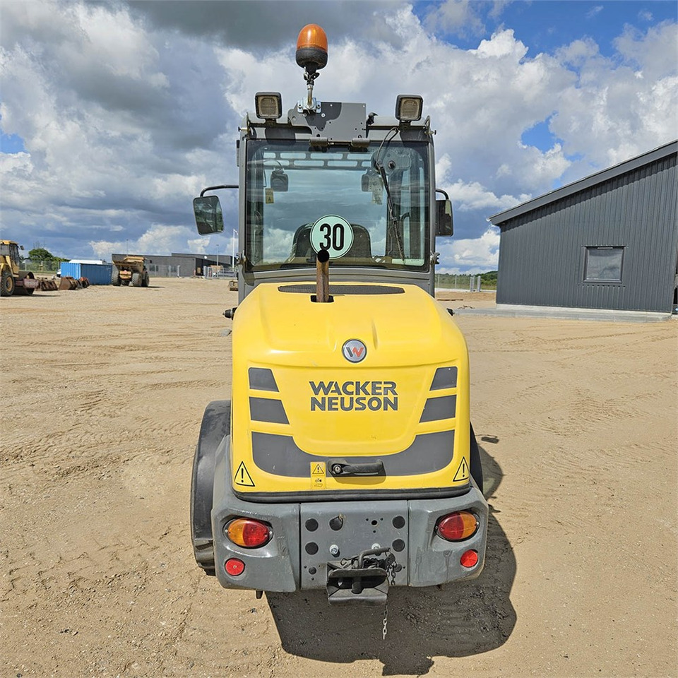 Wacker Neuson WL 32/RL30 - Kolesni nakladalec: slika 4 Wacker Neuson WL 32/RL30 - Kolesni nakladalec: slika 4