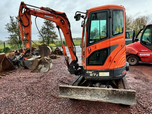 Doosan DX 27 Z - Mini bager: slika 1 Doosan DX 27 Z - Mini bager: slika 1