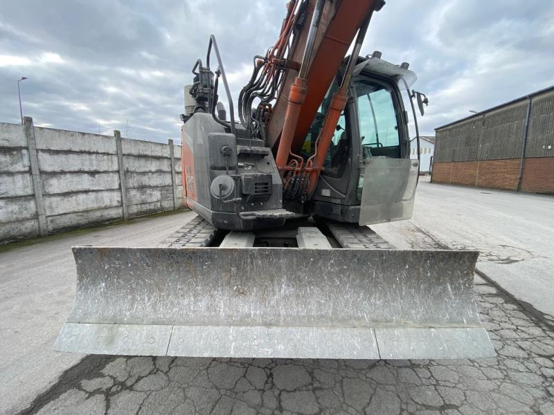 Bager goseničar HITACHI ZX 135US-7: slika 18