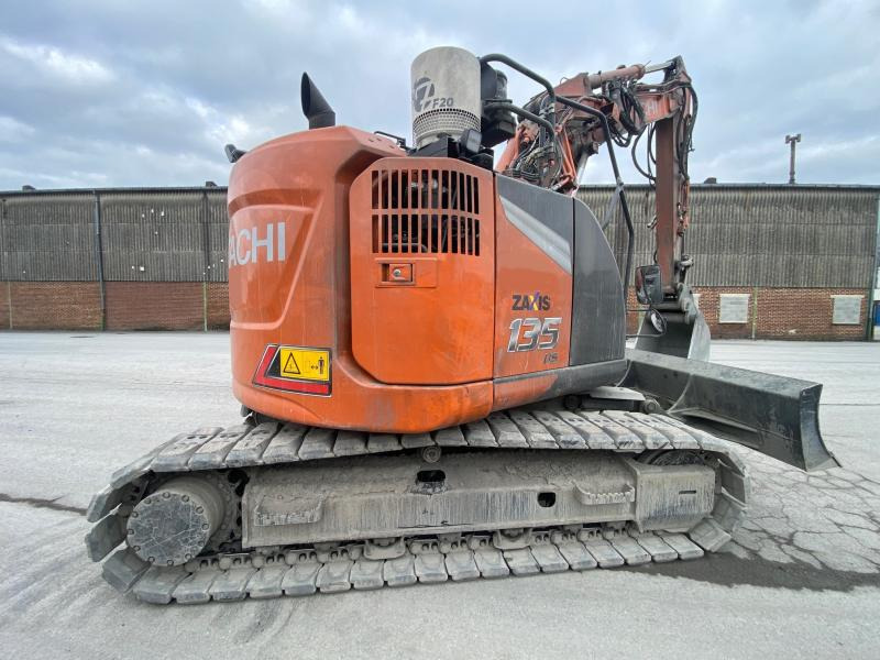 Bager goseničar HITACHI ZX 135US-7: slika 8