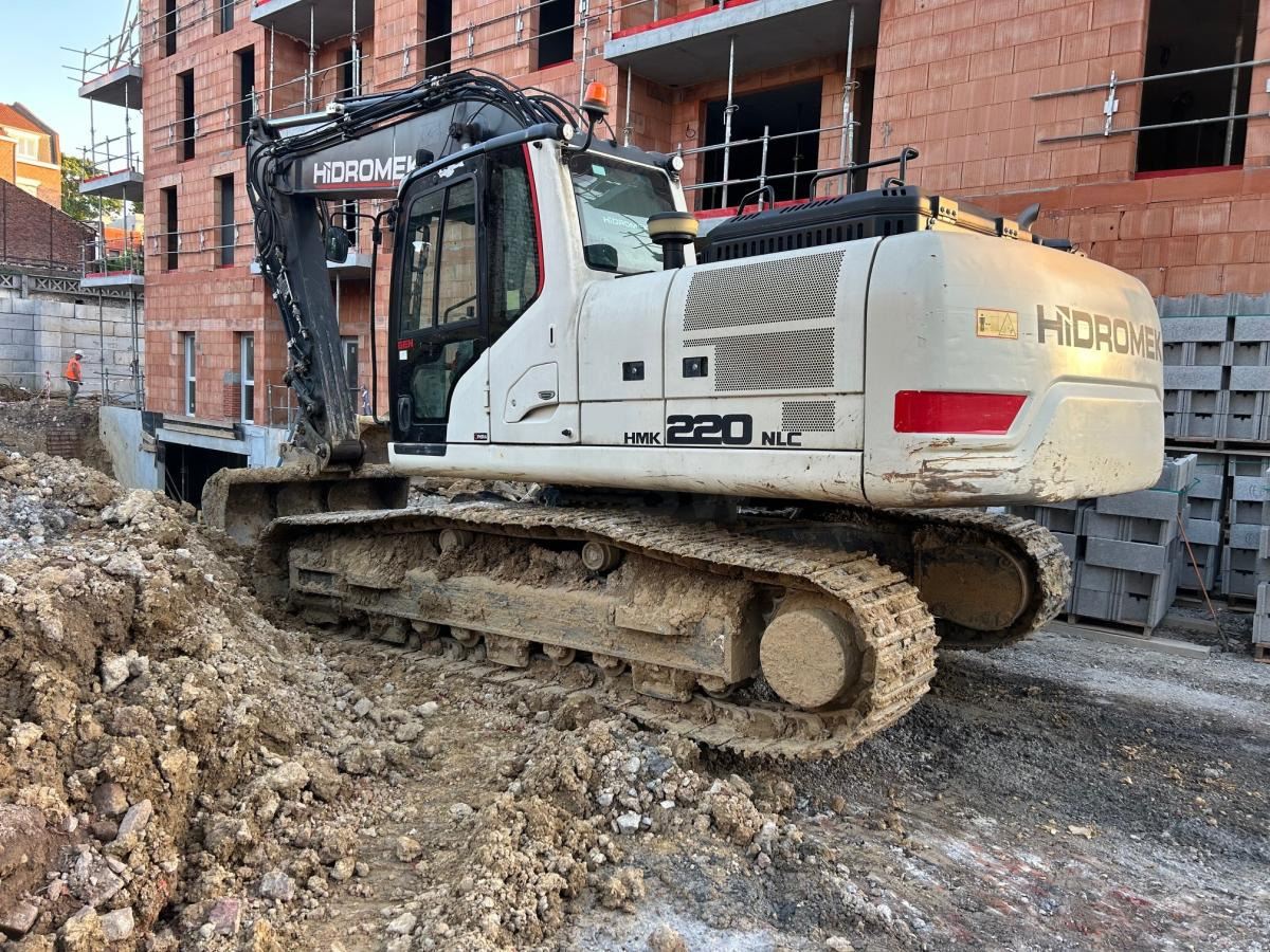 Hidromek HMK 220NLC-3 - Bager goseničar: slika 1 Hidromek HMK 220NLC-3 - Bager goseničar: slika 1