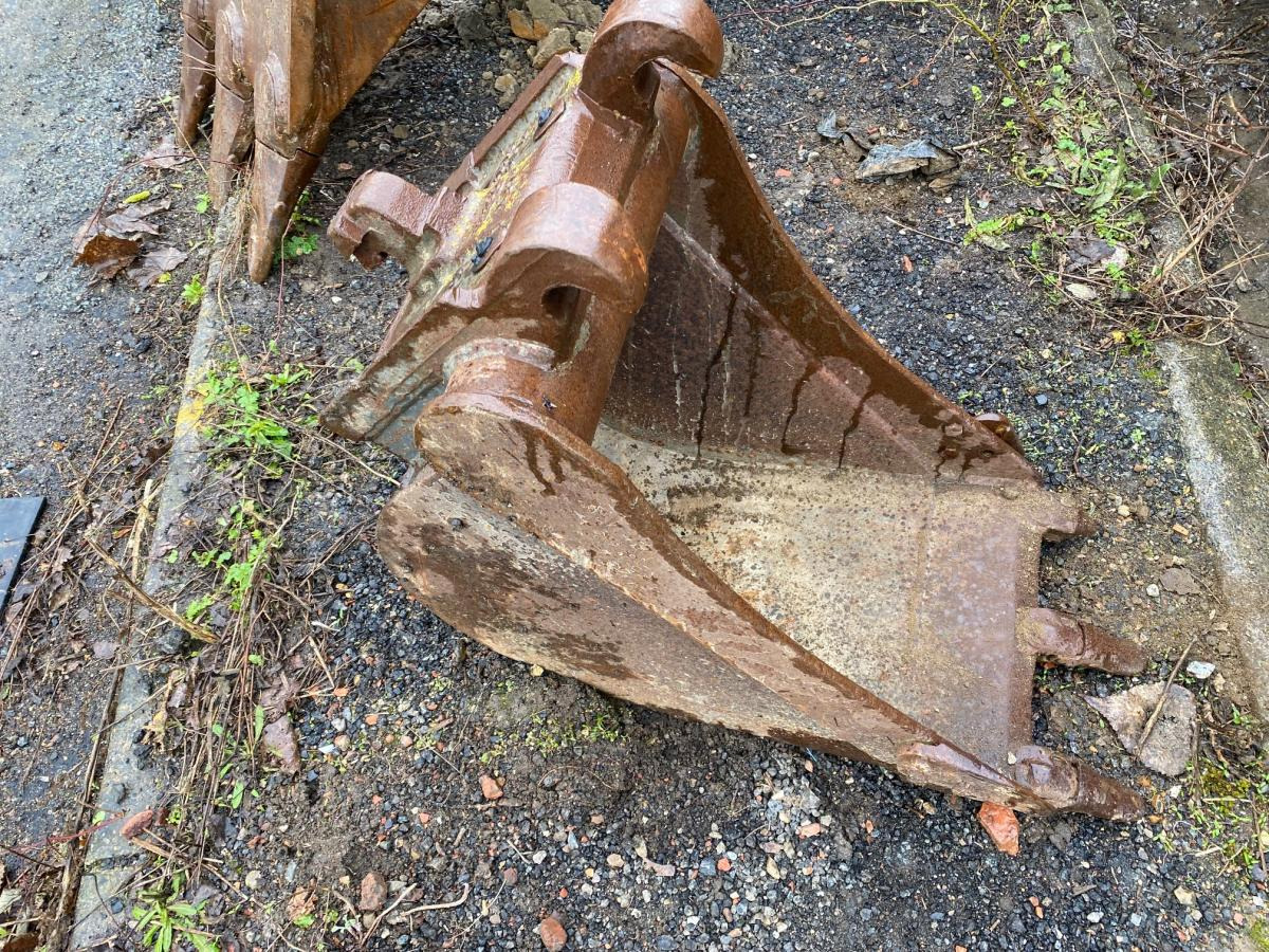 KLAC E - Žlica za bager: slika 2 KLAC E - Žlica za bager: slika 2