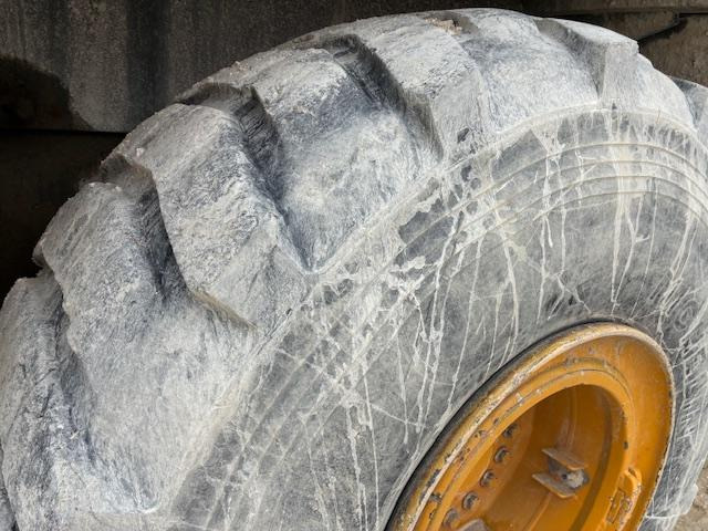 Kolesni nakladalec Liebherr L566: slika 23 Kolesni nakladalec Liebherr L566: slika 23