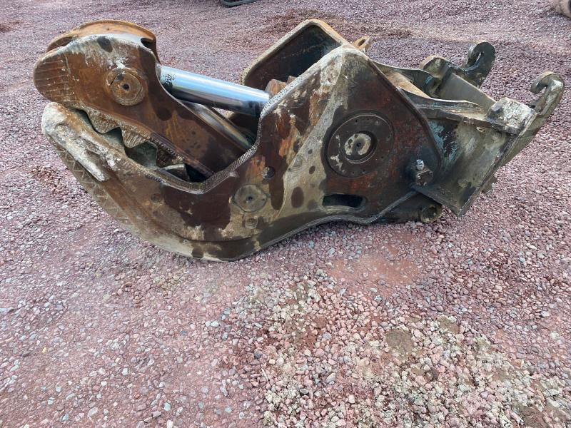 MBI BROYEUR BETON POUR PELLE 21-27 T - Rušilne škarje za Gradbeni stroj: slika 2 MBI BROYEUR BETON POUR PELLE 21-27 T - Rušilne škarje za Gradbeni stroj: slika 2