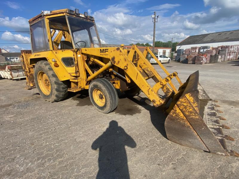 Massey Ferguson MF 500BII - Bager nakladalec: slika 2 Massey Ferguson MF 500BII - Bager nakladalec: slika 2