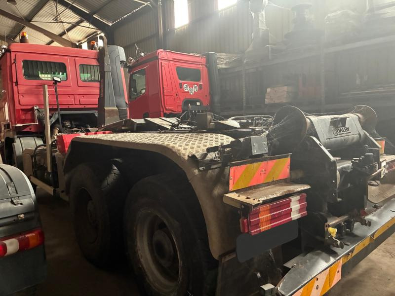 Mercedes 6X4 ACTROS 3341 - Kotalni prekucni tovornjak: slika 3 Mercedes 6X4 ACTROS 3341 - Kotalni prekucni tovornjak: slika 3