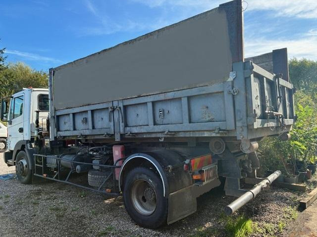 Nissan ATLEON 150.25 - Kotalni prekucni tovornjak, Tovornjak z dvigalom: slika 3 Nissan ATLEON 150.25 - Kotalni prekucni tovornjak, Tovornjak z dvigalom: slika 3