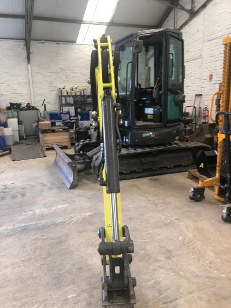Yanmar AMX 50 - Mini bager: slika 1 Yanmar AMX 50 - Mini bager: slika 1