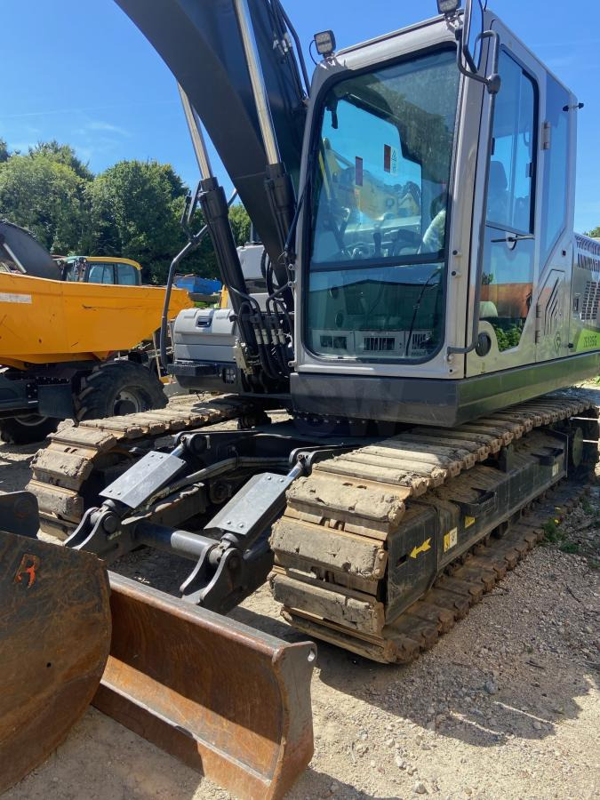 ZOOMLION ZE 135 - Bager goseničar: slika 3 ZOOMLION ZE 135 - Bager goseničar: slika 3