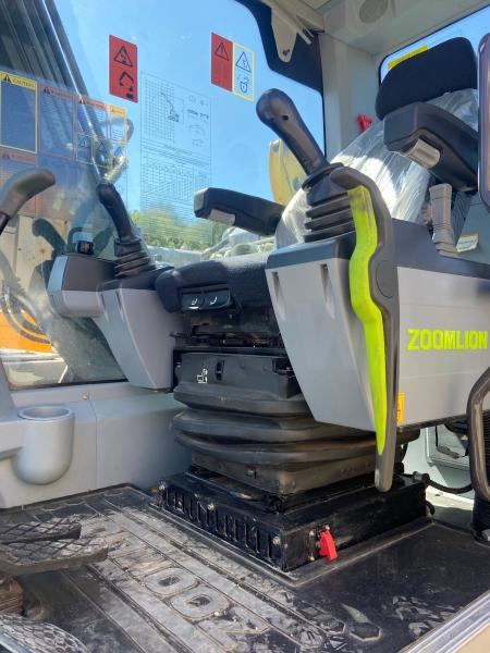 ZOOMLION ZE 135 - Bager goseničar: slika 4 ZOOMLION ZE 135 - Bager goseničar: slika 4
