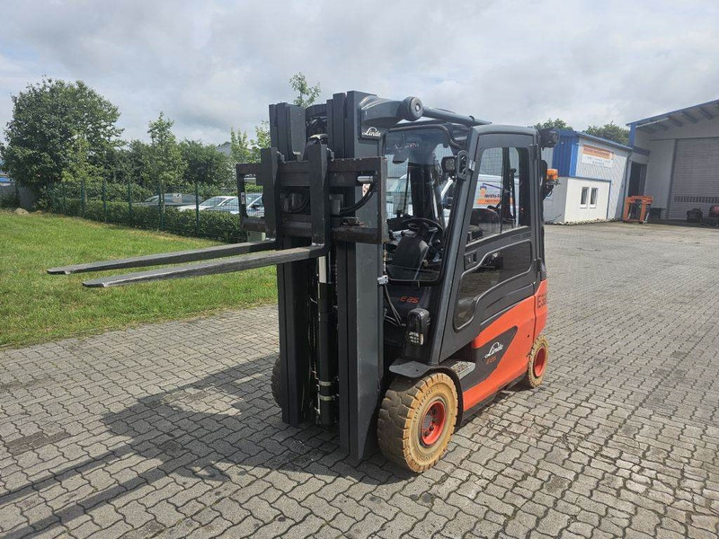Linde E25-01 UVV - Električni viličar: slika 1 Linde E25-01 UVV - Električni viličar: slika 1