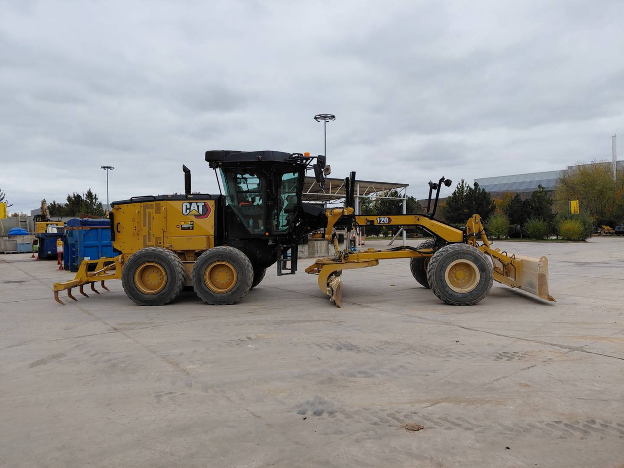 CAT 120-14 - Greder: slika 5 CAT 120-14 - Greder: slika 5