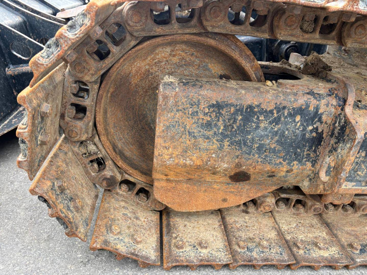 Bager goseničar CAT 307.5: slika 14