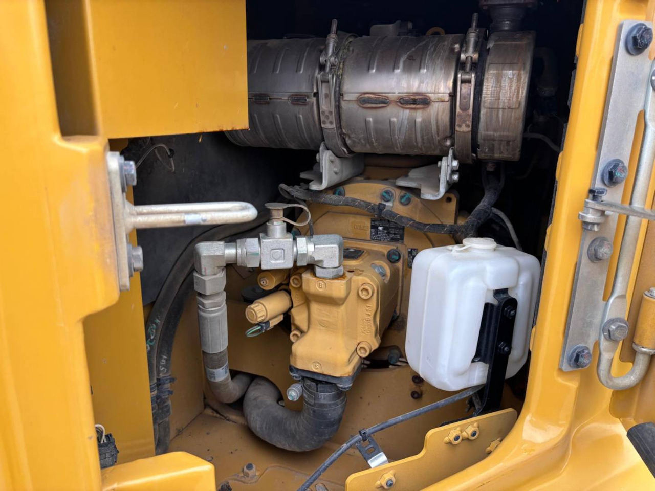 Bager goseničar CAT 307.5: slika 26