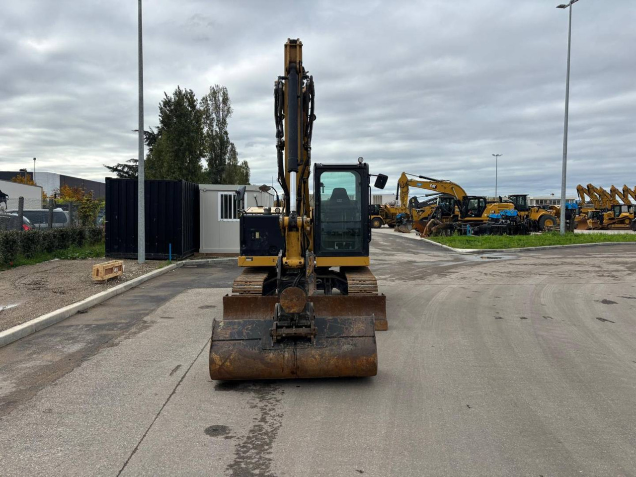 Bager goseničar CAT 307.5: slika 13