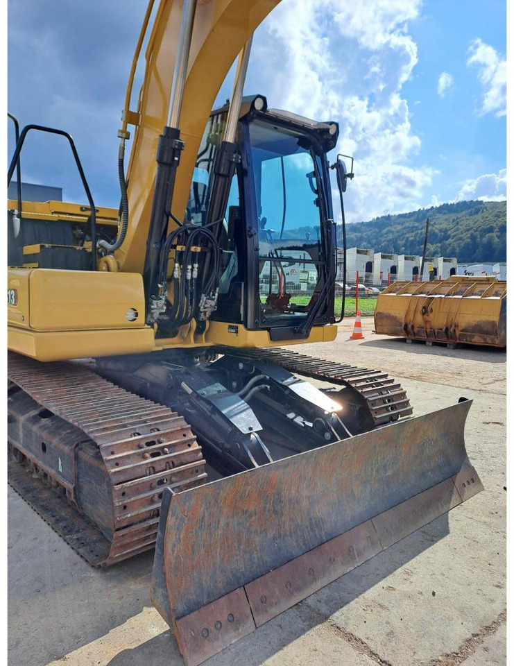 Bager goseničar CAT 313: slika 13