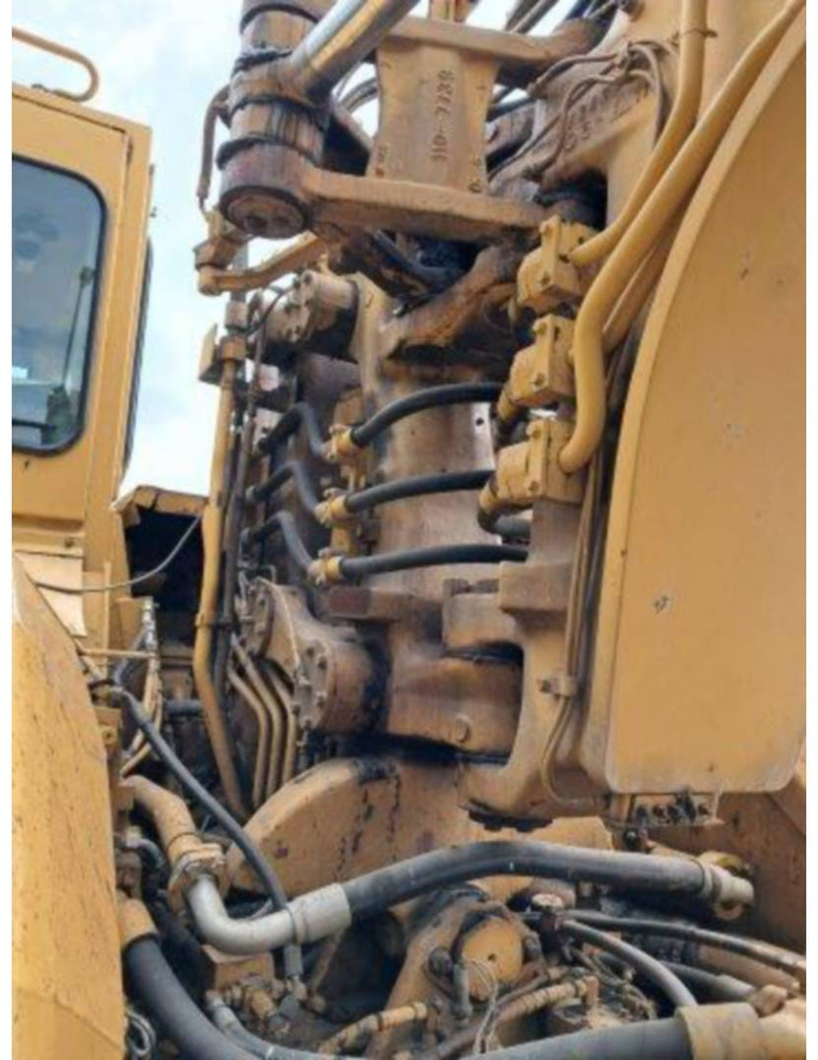 Strgalec CAT 621F: slika 7