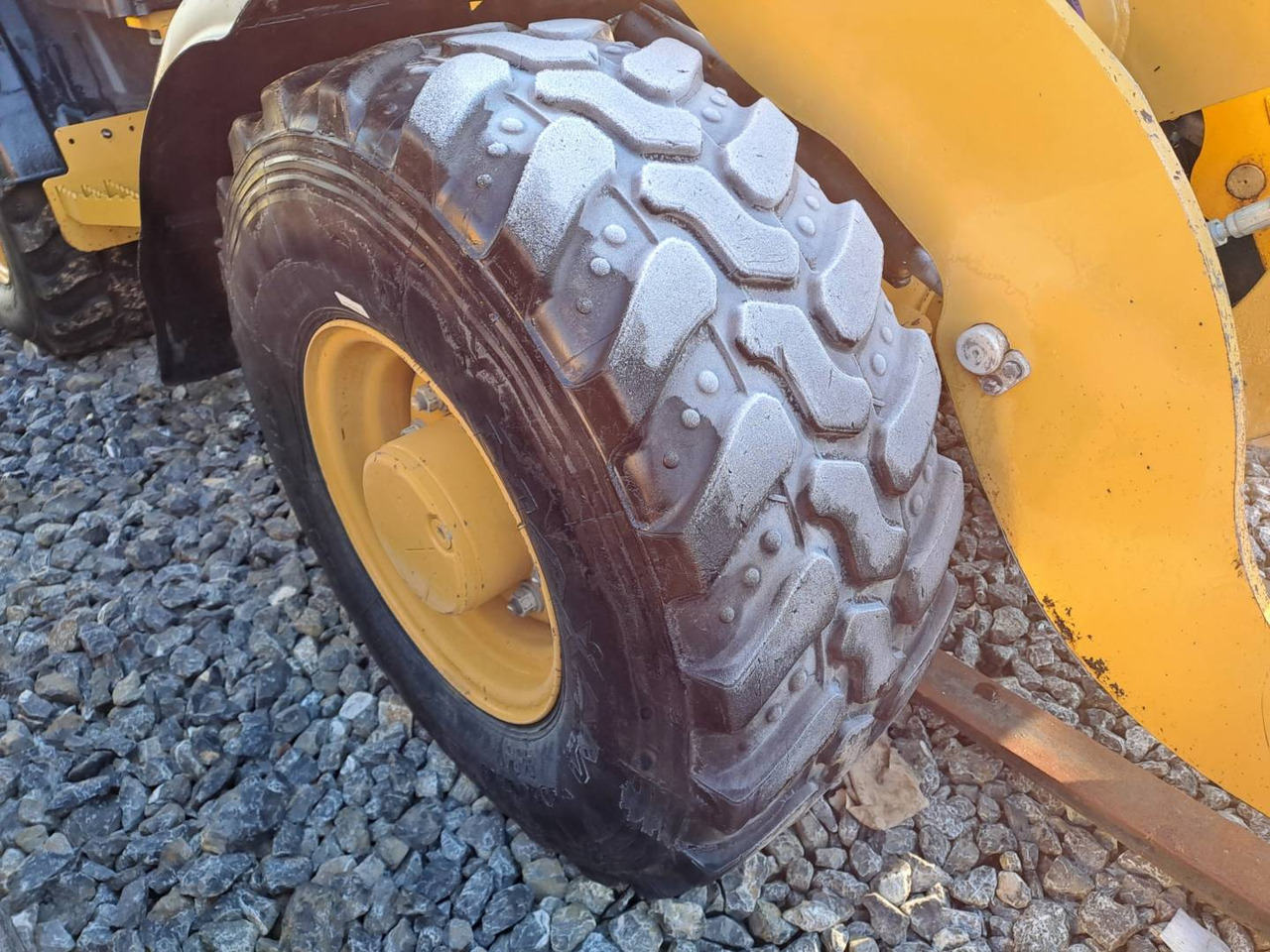 CAT 906M - Kolesni nakladalec: slika 5 CAT 906M - Kolesni nakladalec: slika 5