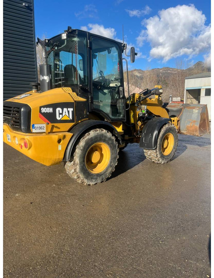 CAT 908 - Kolesni nakladalec: slika 1 CAT 908 - Kolesni nakladalec: slika 1