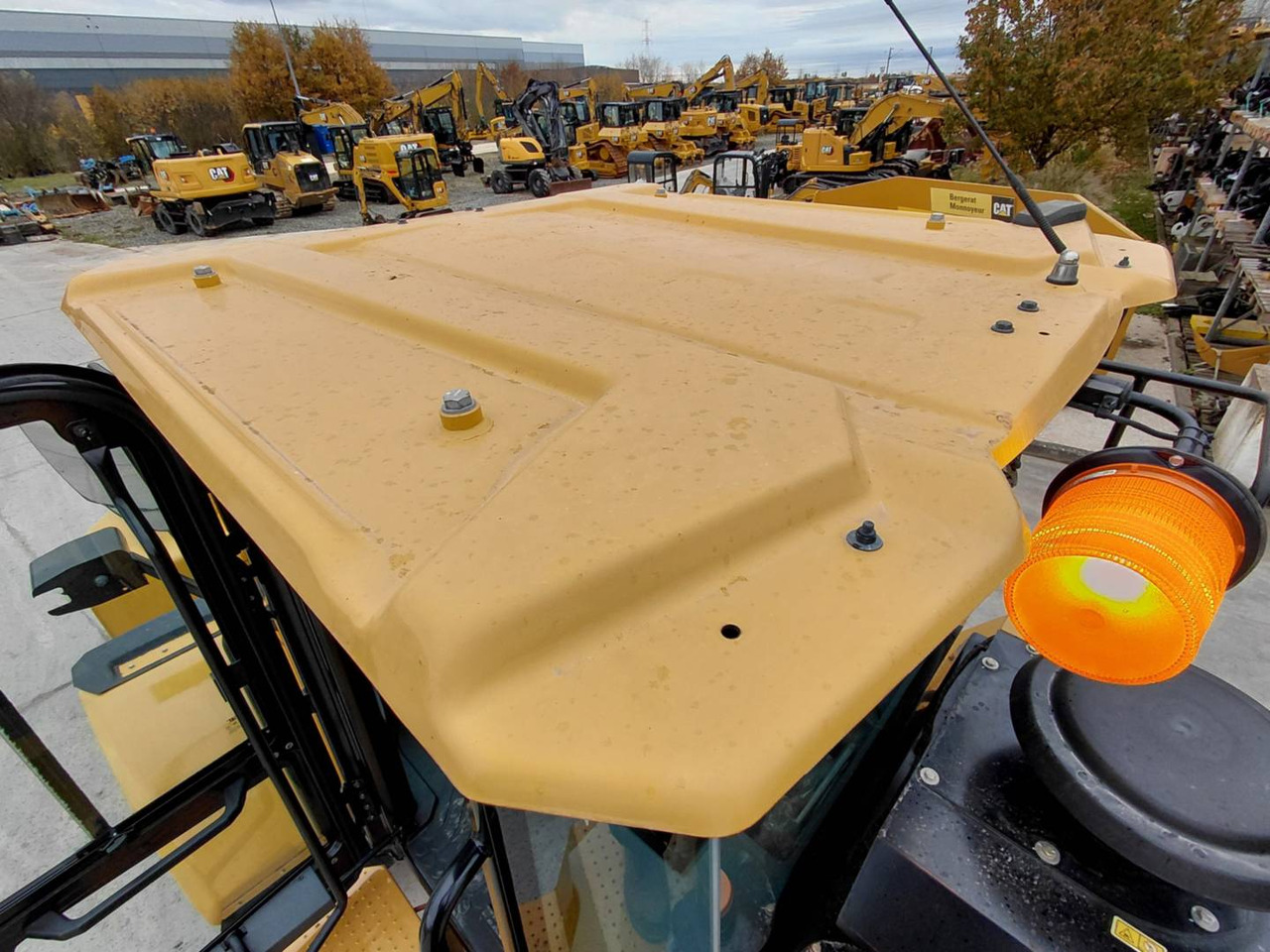 Kolesni nakladalec CAT 950GC: slika 27