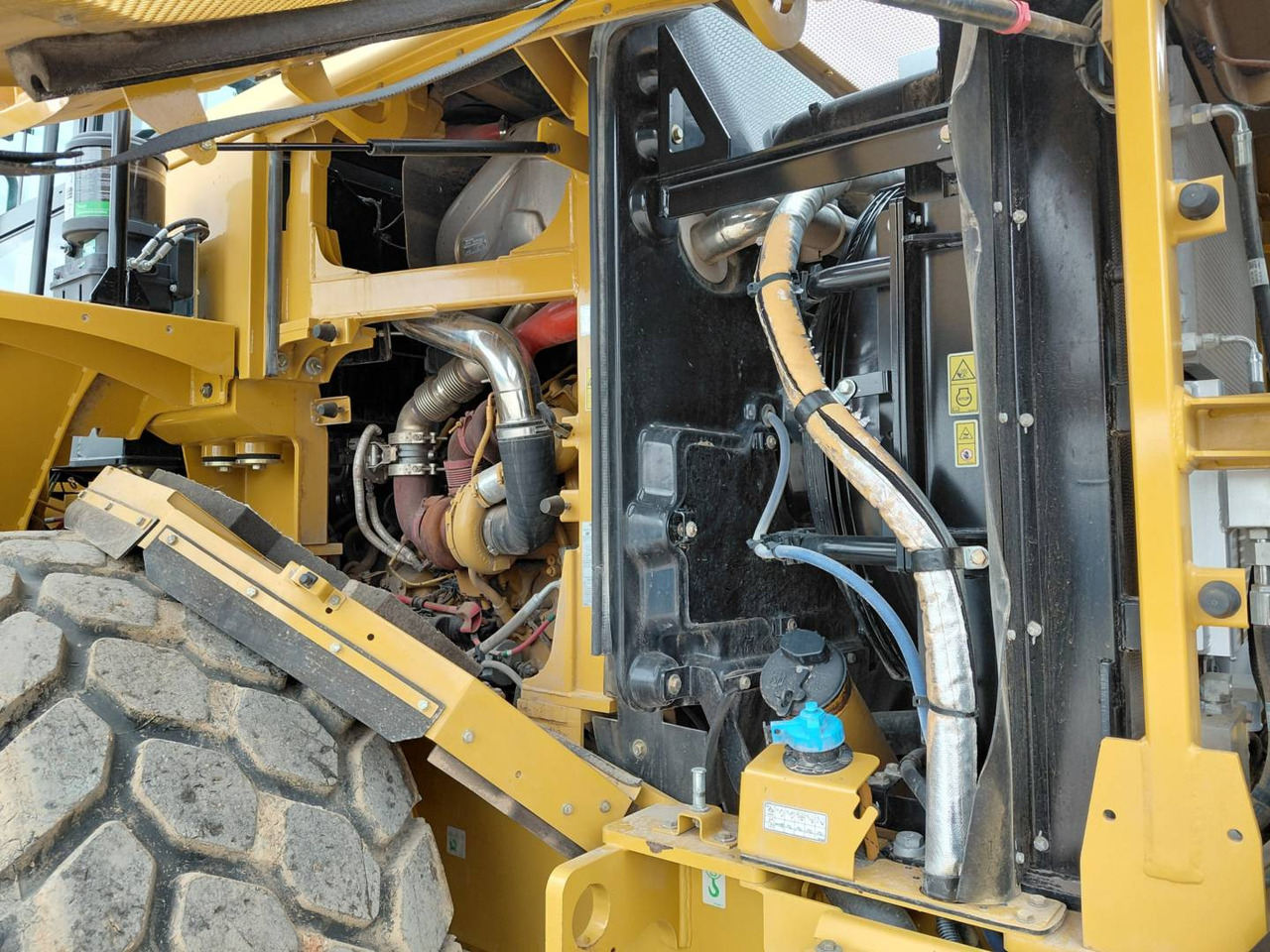 Kolesni nakladalec CAT 950GC: slika 10