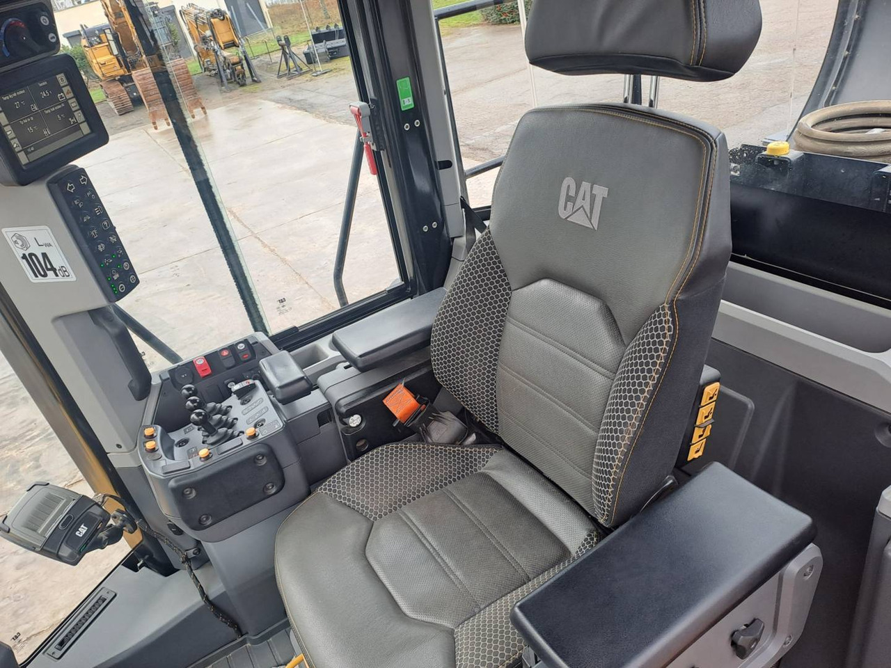 Kolesni nakladalec CAT 950M: slika 19 Kolesni nakladalec CAT 950M: slika 19