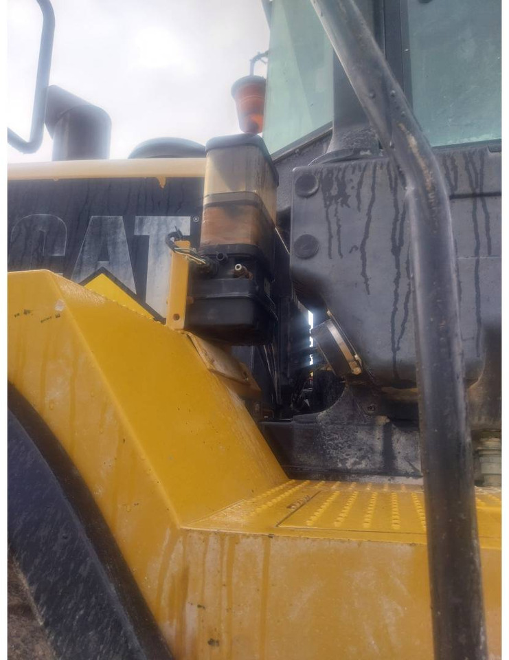 CAT 972K lizing CAT 972K: slika 16