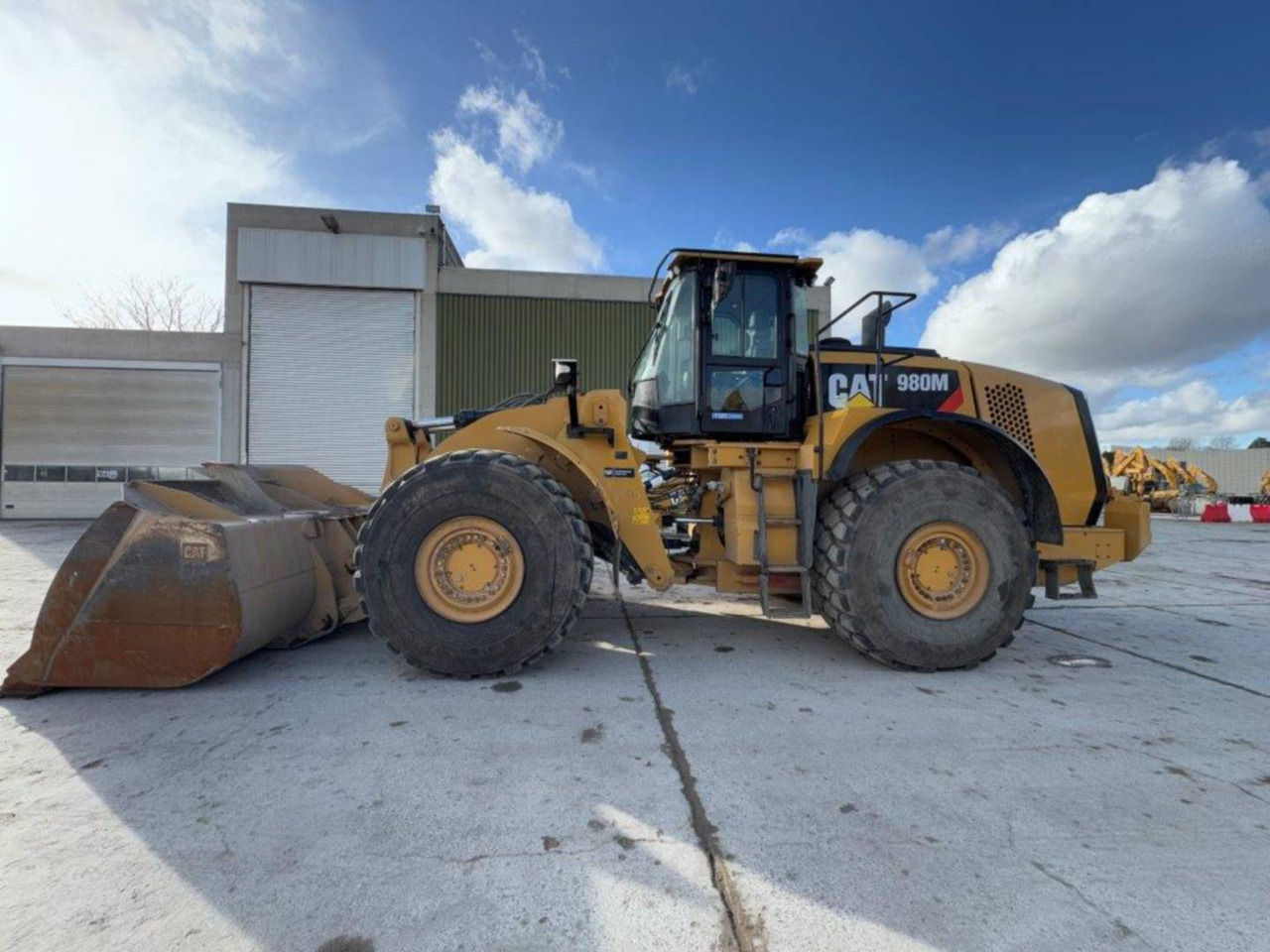 Kolesni nakladalec CAT 980M: slika 11