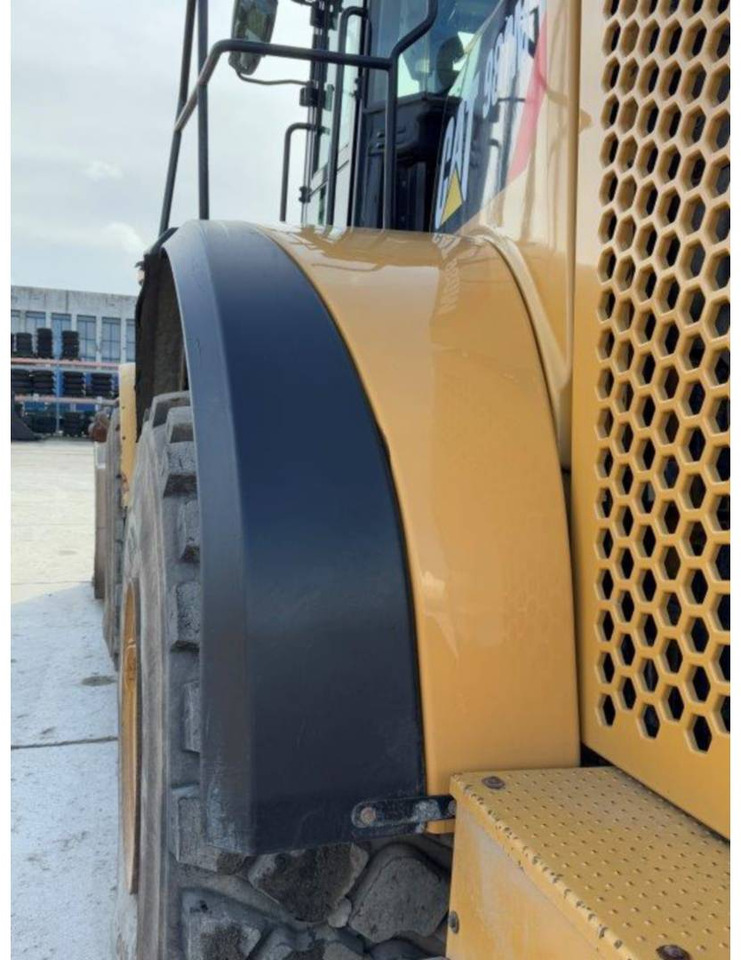 Kolesni nakladalec CAT 980M: slika 15