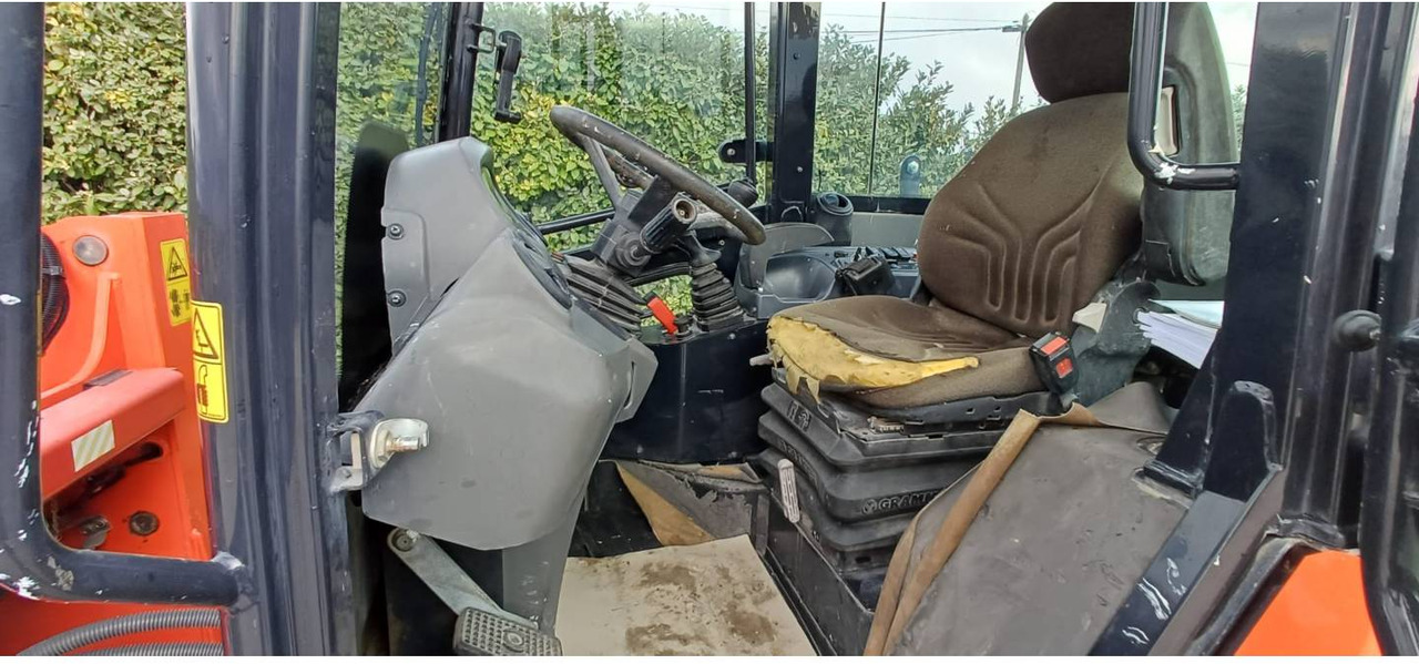 KUBOTA TRACTOR CORPORATION R065 - Kolesni nakladalec: slika 5 KUBOTA TRACTOR CORPORATION R065 - Kolesni nakladalec: slika 5
