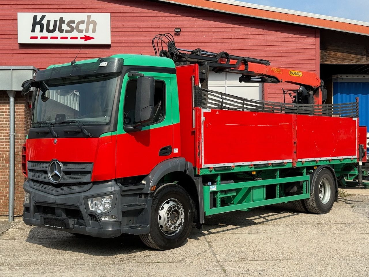 Mercedes-Benz Antos 1832L mit Palfinger PK 12001L Heckkran - Tovornjak s kesonom, Tovornjak z dvigalom: slika 3 Mercedes-Benz Antos 1832L mit Palfinger PK 12001L Heckkran - Tovornjak s kesonom, Tovornjak z dvigalom: slika 3
