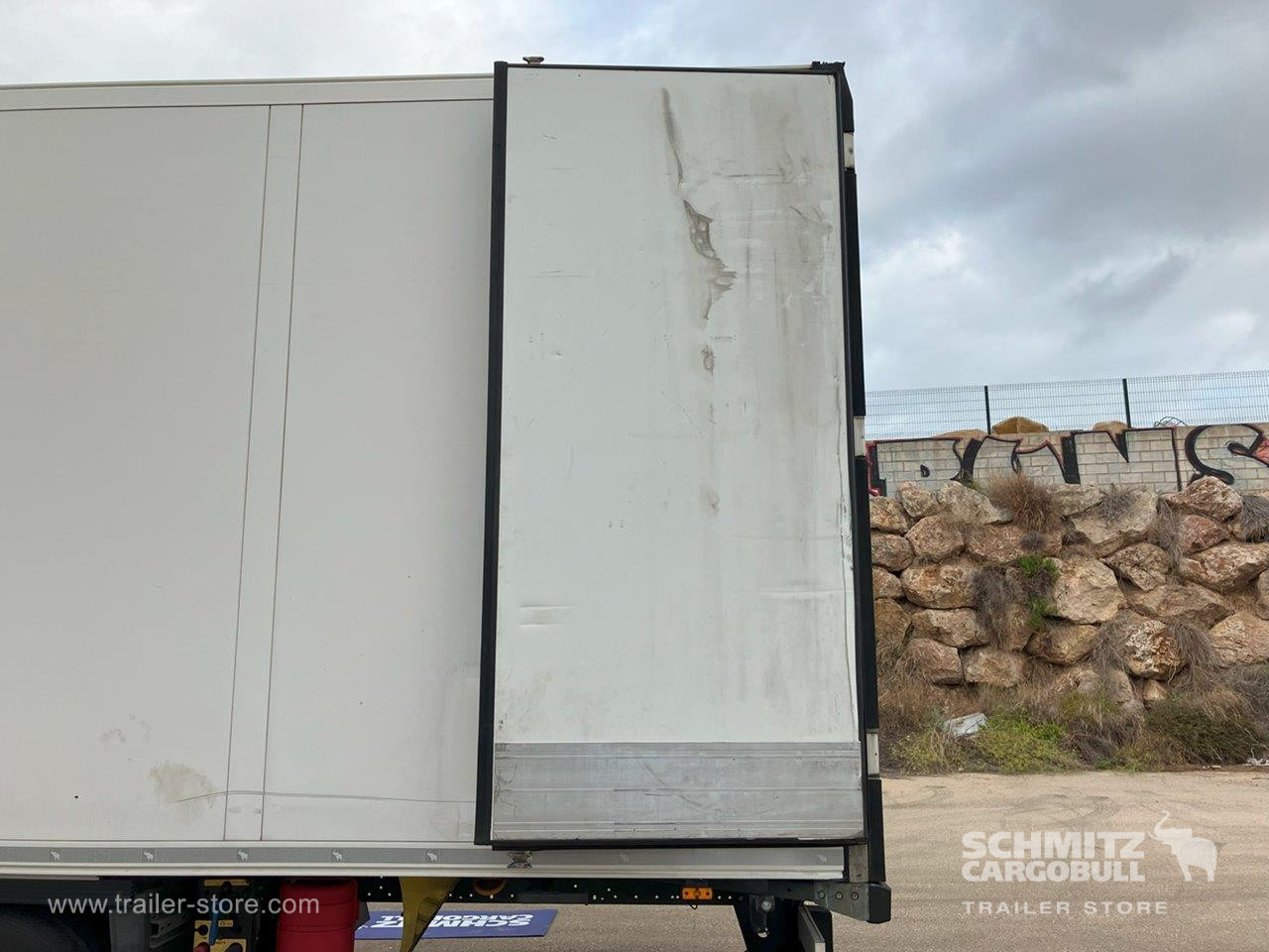SCHMITZ Semiremolque Frigo Standard - Izotermična polprikolica: slika 5 SCHMITZ Semiremolque Frigo Standard - Izotermična polprikolica: slika 5