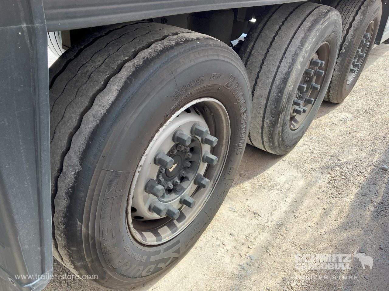 SCHMITZ Semiremolque Frigo Standard - Izotermična polprikolica: slika 2 SCHMITZ Semiremolque Frigo Standard - Izotermična polprikolica: slika 2