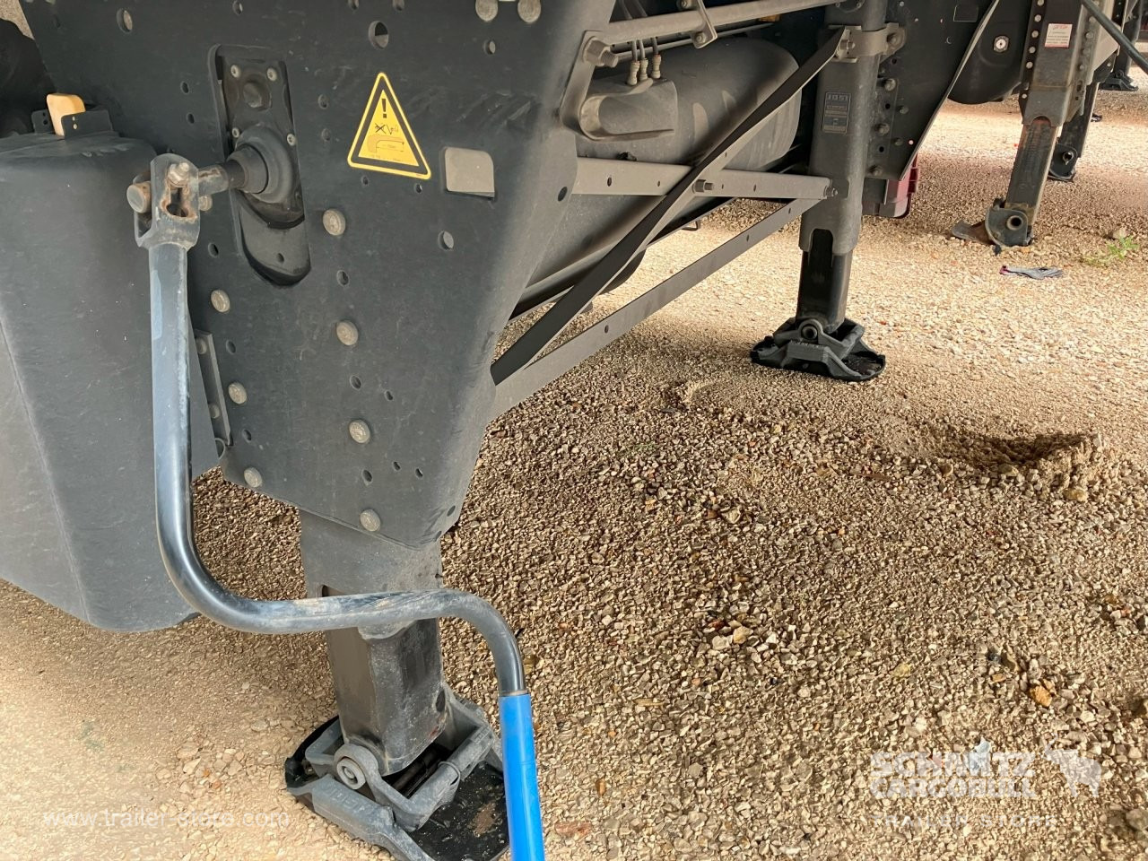 SCHMITZ Semiremolque Frigo Standard - Izotermična polprikolica: slika 2 SCHMITZ Semiremolque Frigo Standard - Izotermična polprikolica: slika 2