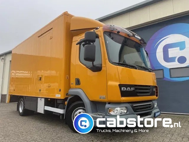 DAF LF 45.160 4x2 Euro 5 EEV - Year 2008 - Mobiele werkplaats - Bakwagen - Closed box - Km 268.123 - Tovornjak zabojnik: slika 1 DAF LF 45.160 4x2 Euro 5 EEV - Year 2008 - Mobiele werkplaats - Bakwagen - Closed box - Km 268.123 - Tovornjak zabojnik: slika 1