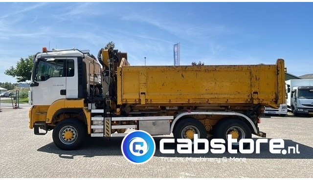 MAN TGS 26.440 6X6 BB EEV MAN TGS 26.440 Euro 5 EEV - 6X6 - Laadkraan - Kipper - Kabelsysteem - Bouwjaar 2010 - Km 657.509 - APK tot 22-11-2025 !! - Tovornjak z dvigalom: slika 4 MAN TGS 26.440 6X6 BB EEV MAN TGS 26.440 Euro 5 EEV - 6X6 - Laadkraan - Kipper - Kabelsysteem - Bouwjaar 2010 - Km 657.509 - APK tot 22-11-2025 !! - Tovornjak z dvigalom: slika 4