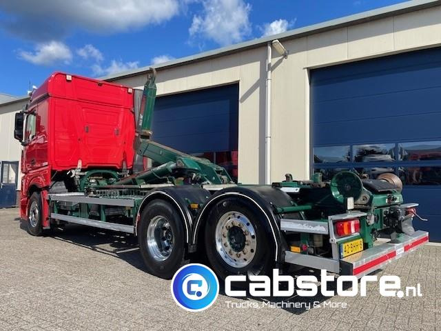 Mercedes-Benz ACTROS 2542 6x2 Euro 6 - HIAB-Multilift 26 Ton's Haakarmsysteem - Containerlift -Bouwjaar 2016 - Km 544.497 - Kotalni prekucni tovornjak: slika 4 Mercedes-Benz ACTROS 2542 6x2 Euro 6 - HIAB-Multilift 26 Ton's Haakarmsysteem - Containerlift -Bouwjaar 2016 - Km 544.497 - Kotalni prekucni tovornjak: slika 4