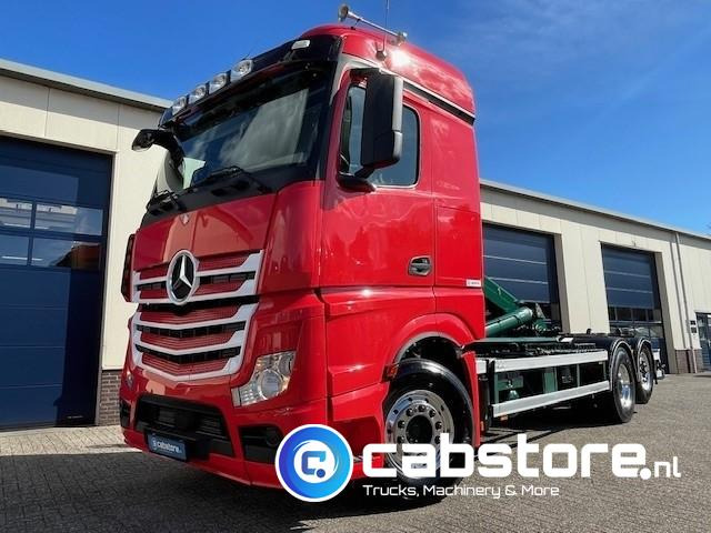 Mercedes-Benz ACTROS 2542 6x2 Euro 6 - HIAB-Multilift 26 Ton's Haakarmsysteem - Containerlift -Bouwjaar 2016 - Km 544.497 - Kotalni prekucni tovornjak: slika 3 Mercedes-Benz ACTROS 2542 6x2 Euro 6 - HIAB-Multilift 26 Ton's Haakarmsysteem - Containerlift -Bouwjaar 2016 - Km 544.497 - Kotalni prekucni tovornjak: slika 3